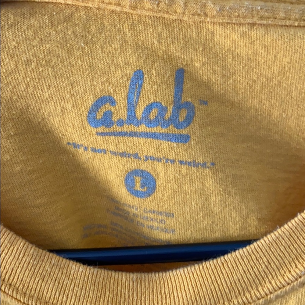 A.LAB t shirt - Picture 3 of 5